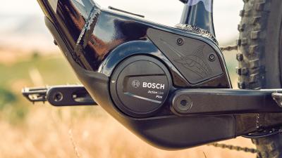 Trek Marlin+ 6 EU L 29 Crimson Produktbild 12