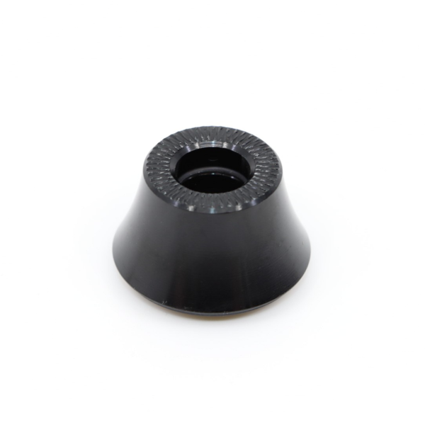 Easton End Cap Front C1/V1 one size